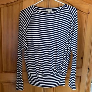 Bordeaux Stripped rouched bottom shirt